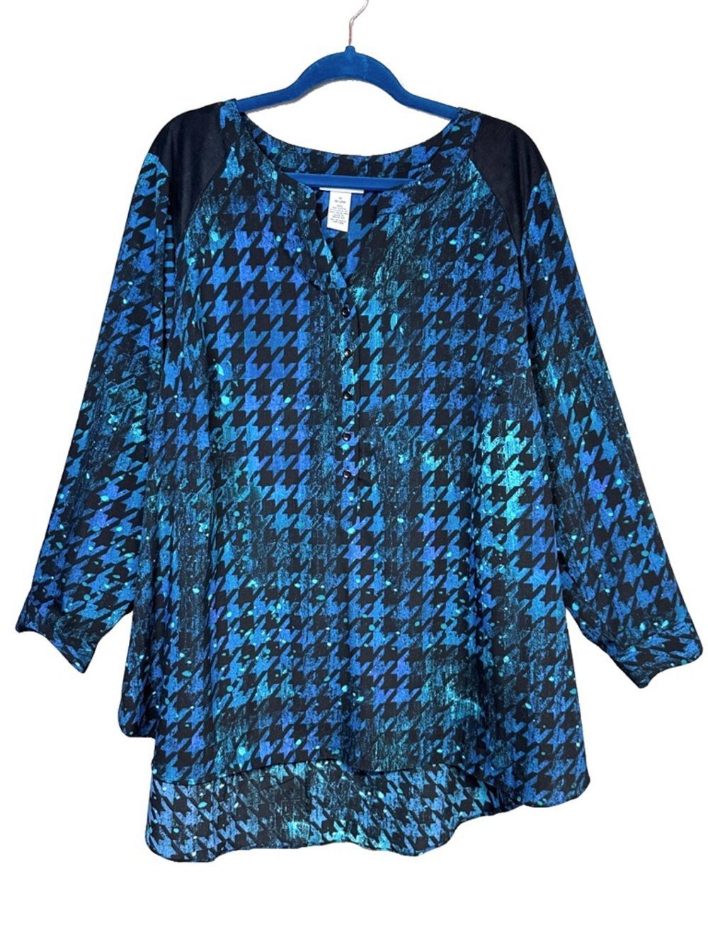 Catherines 1X Houndstooth Flowy Lightweight Blouse Top Faux Suede Shoulders Blue
